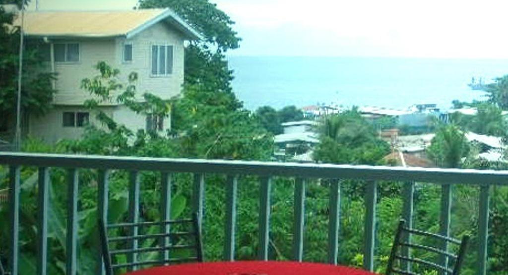 Red Mansion Comfort Inn Honiara Bagian luar foto
