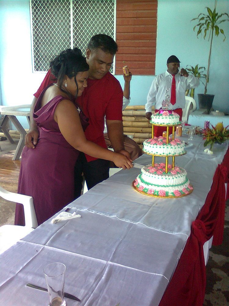 Red Mansion Comfort Inn Honiara Bagian luar foto